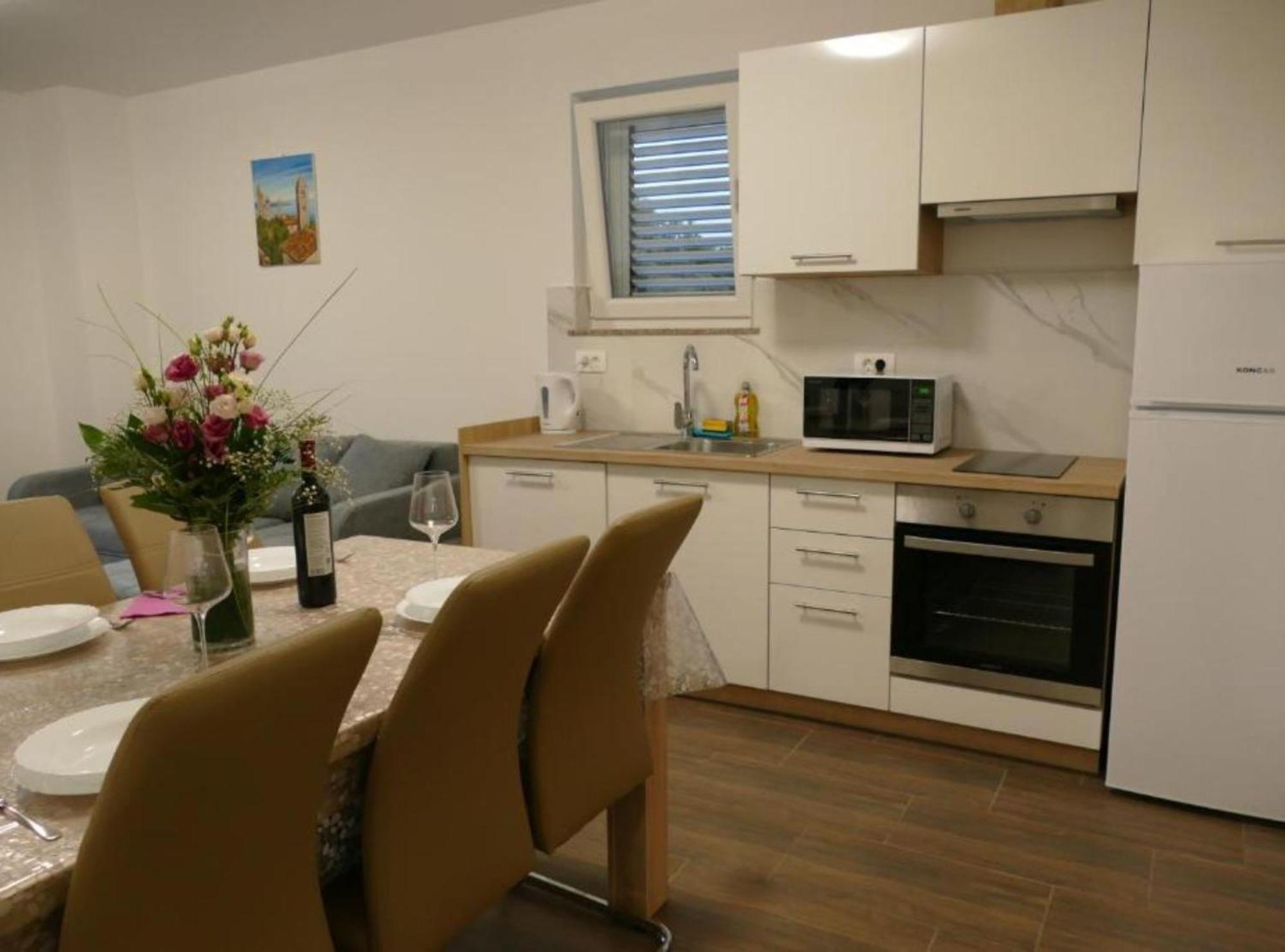 Apartmani Sabbioso Lopar Exteriör bild